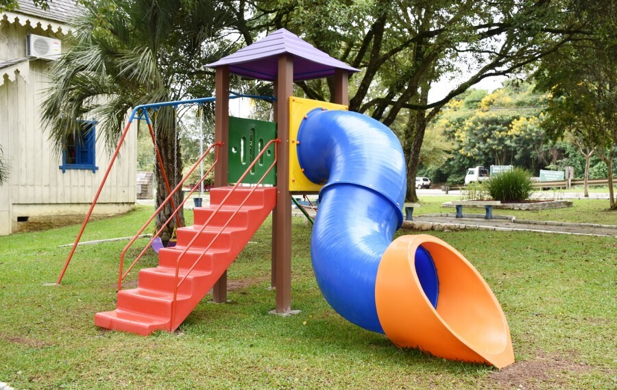 novas-brinquelandias-sao-instaladas-em-veranopolis