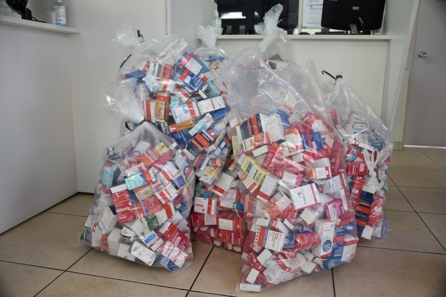 secretaria-da-saude-recebe-medicamentos