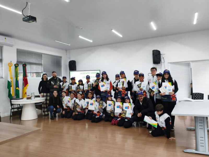 projeto-agente-mirim-inicia-atividades-com-foco-em-prevencao-e-meio-ambiente-em-veranopolis